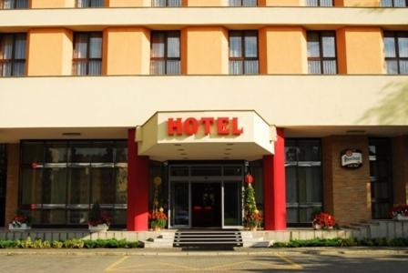Hotel Bohemia Chrudim Esterno foto