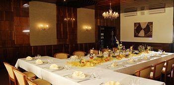 Hotel Bohemia Chrudim Esterno foto